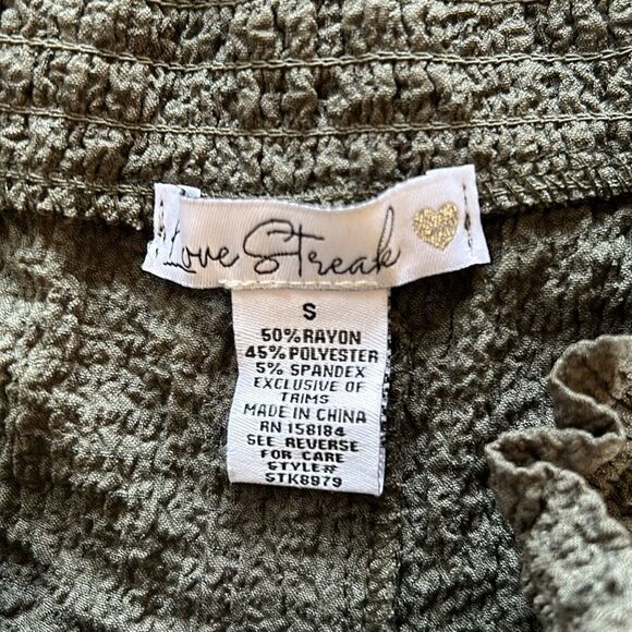 NEW Love Streak Olive Ruffle Shorts - Picture 4 of 6